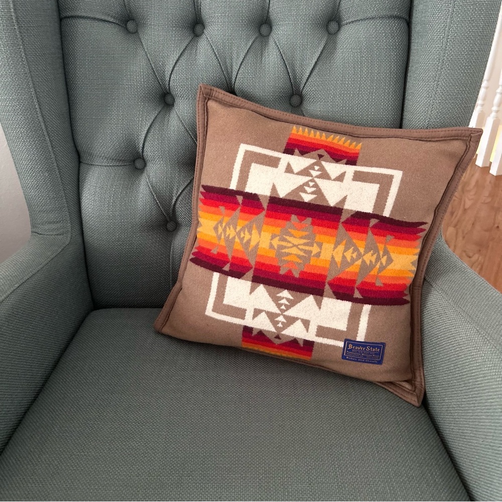 Beaver State Pendleton Accent Pillow Navajo Southwest Chief Joseph Design EUC